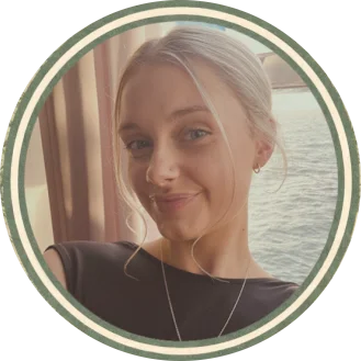 Zoe Cross